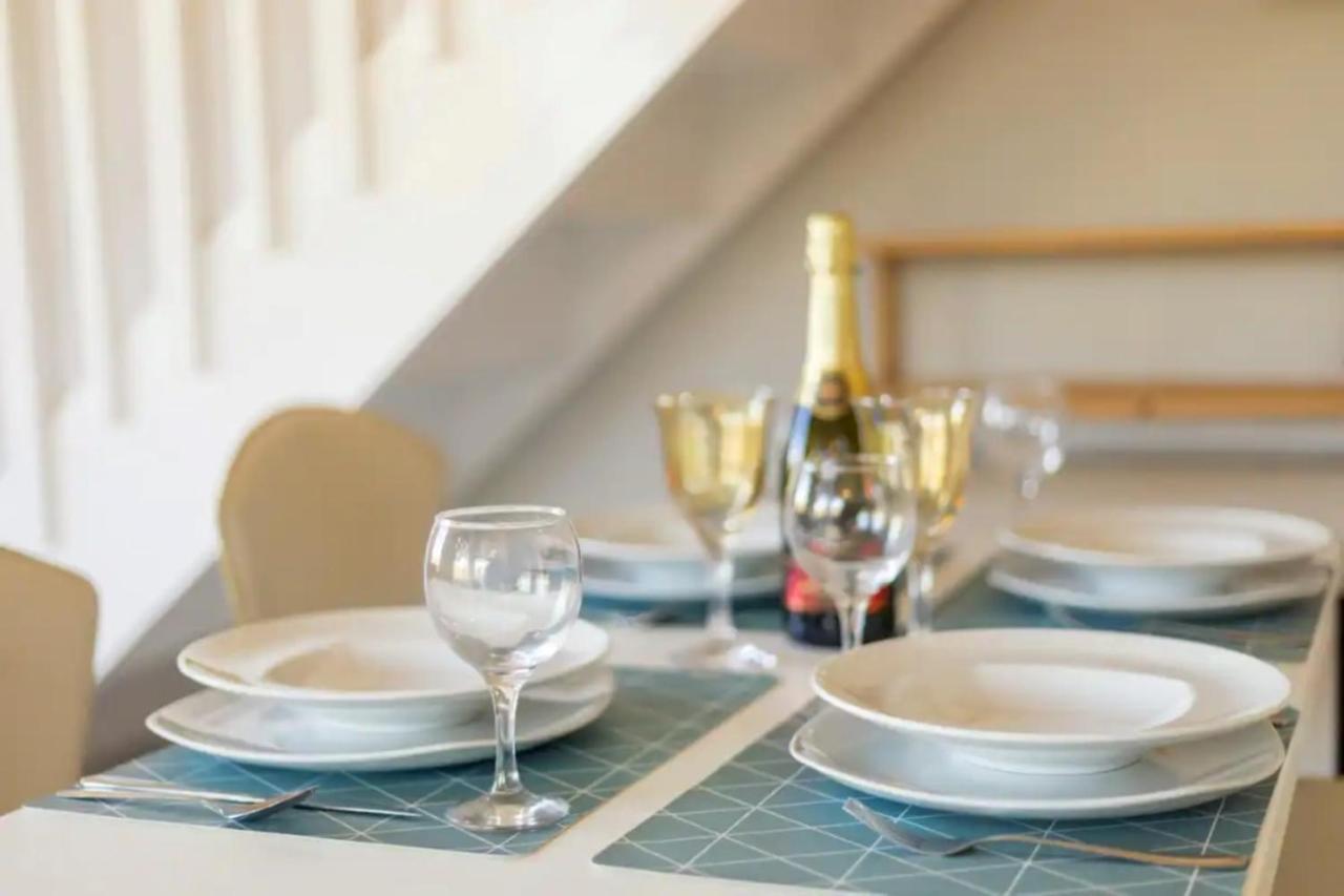 Govino Bay Luxury Beach Loft Apartment Danilia Eksteriør billede