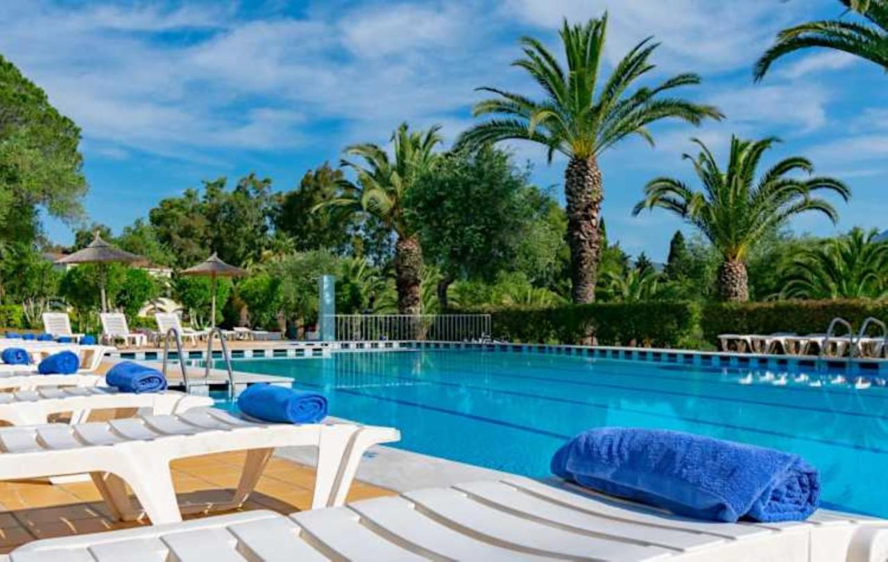 Govino Bay Luxury Beach Loft Apartment Danilia Eksteriør billede